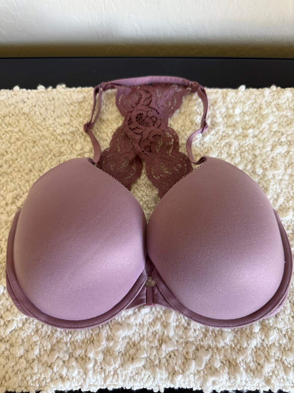 Victoria's Secret 32DDD Front Close Racerback Bra Lace Back Padded Push-Up